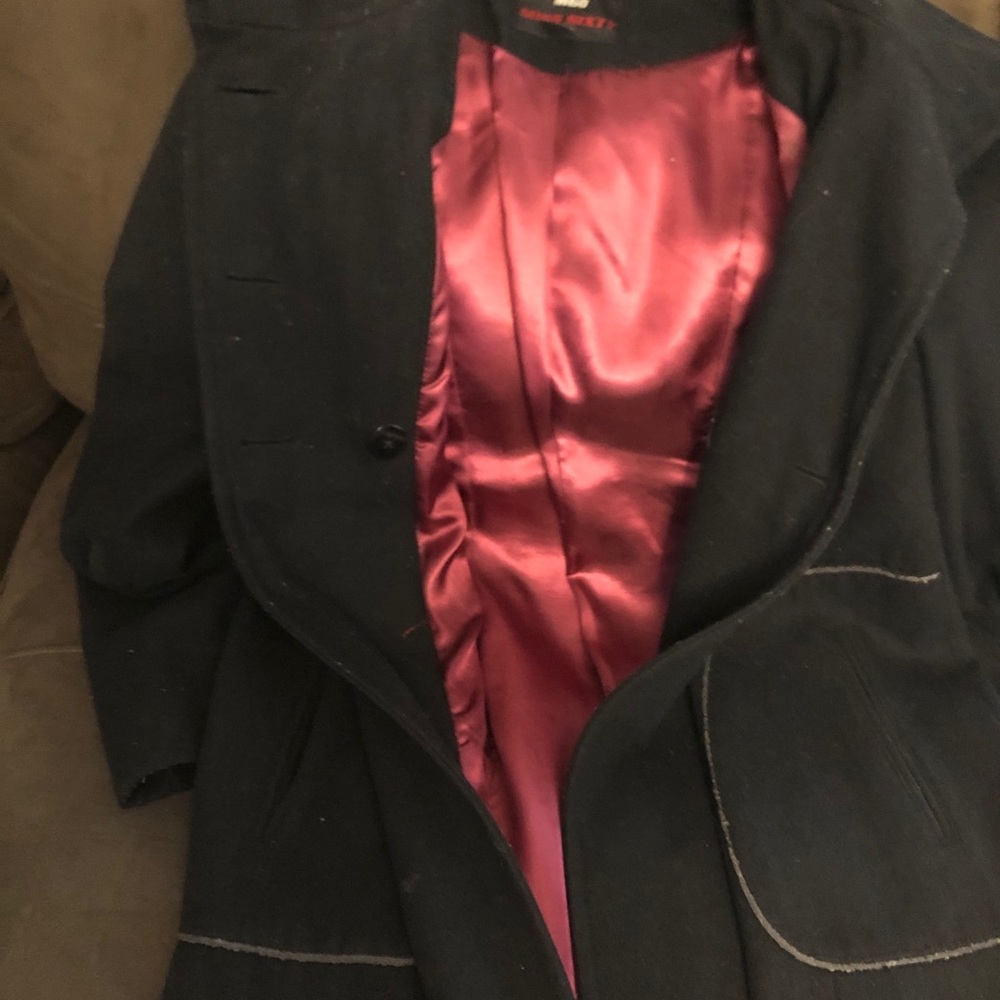 Women's jacket - Picture 2 of 2